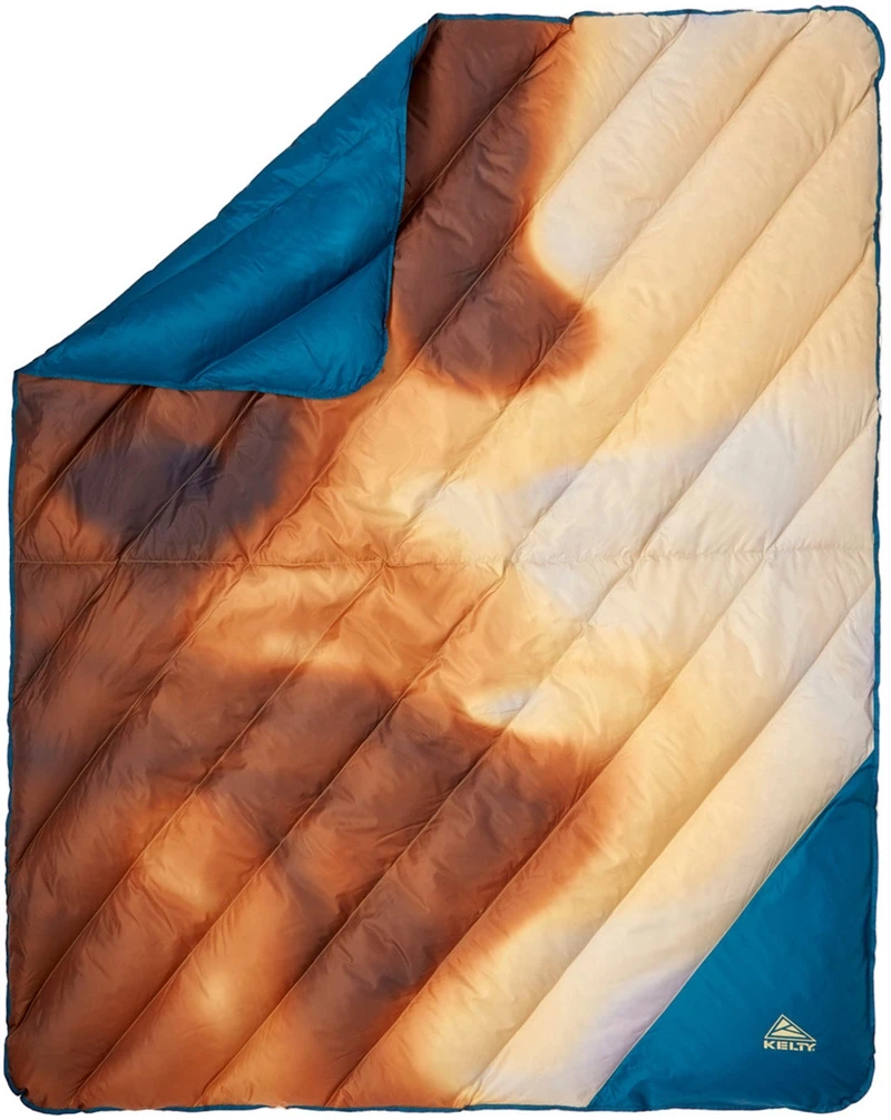 Kelty Galactic Down Blanket - Cranberry/Atmosphere 2 Kelty Galactic Down Blanket - Cranberry/Atmosphere - Image 2